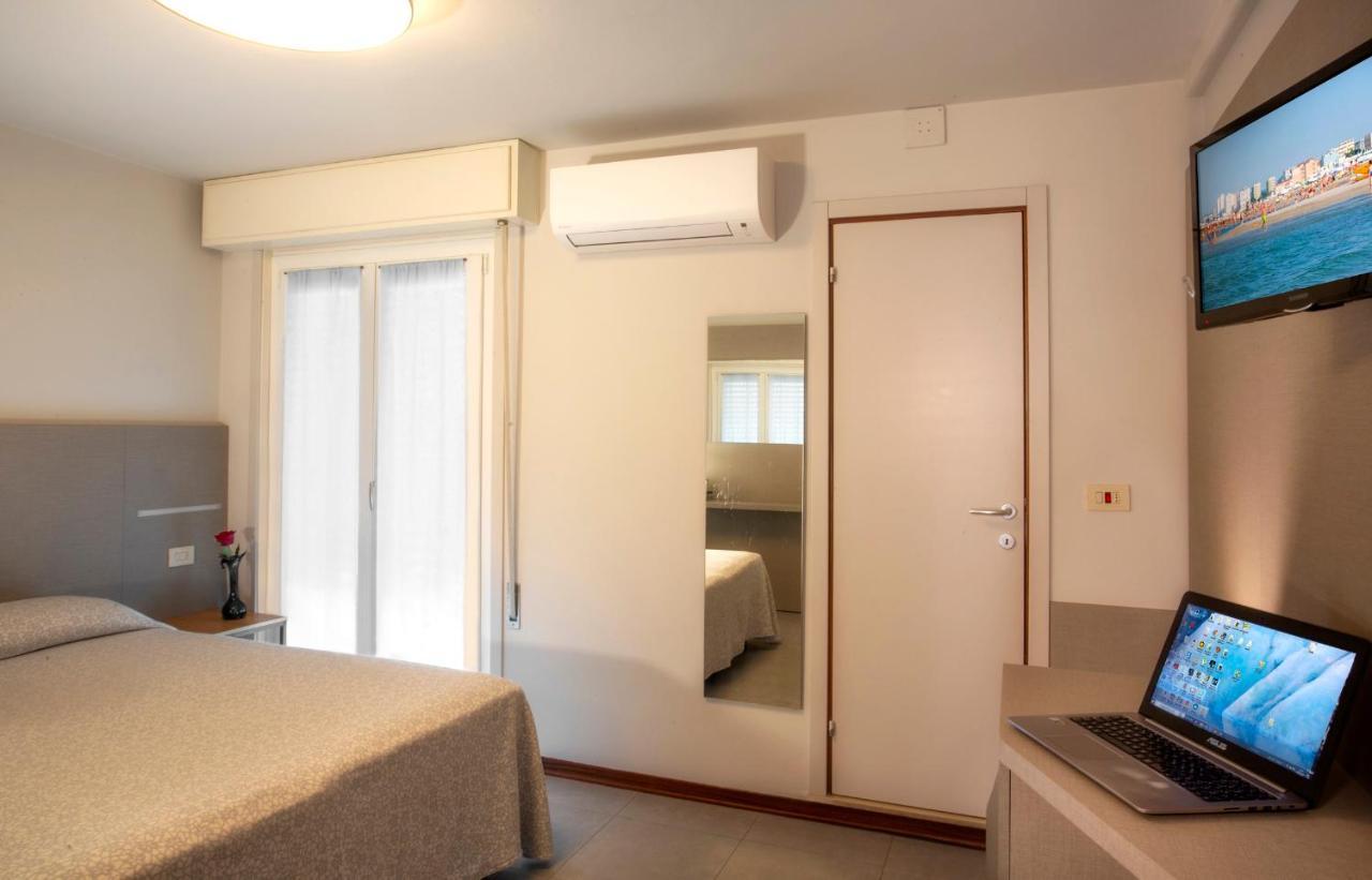 Hotel Norma Misano Adriatico Zewnętrze zdjęcie