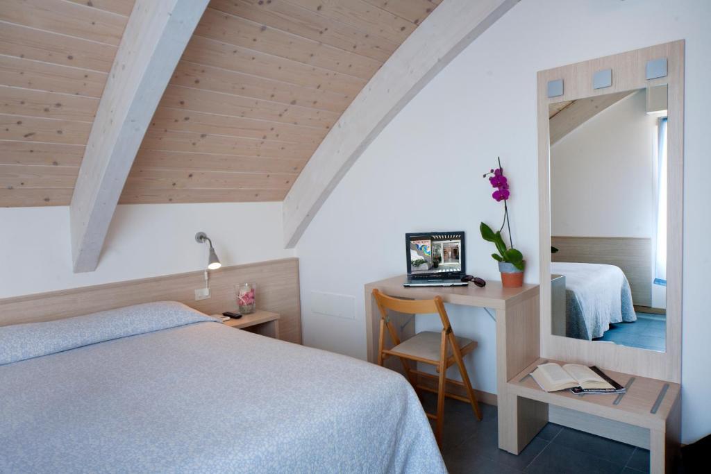 Hotel Norma Misano Adriatico Pokój zdjęcie